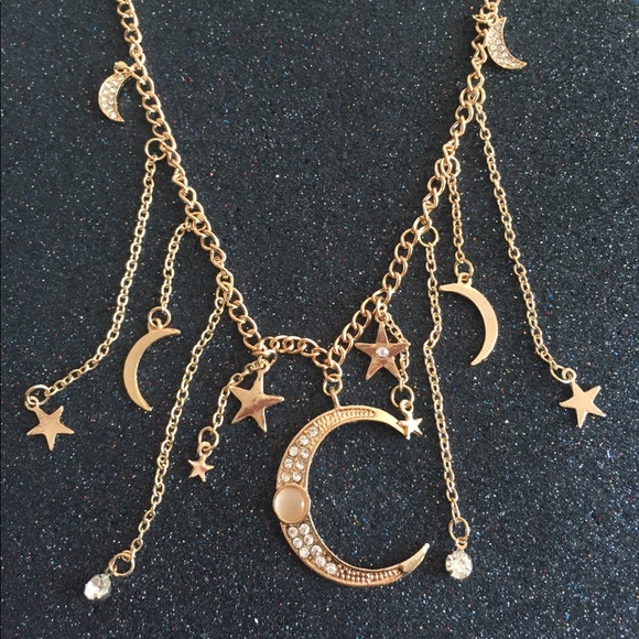 ♡♡ 3/$15 Sailor Moon Star Dangle Choker Necklace - Picture 4 of 6